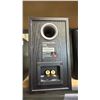 Image 3 : PAIR OF JBL SPEAKERS