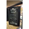 Image 2 : PAIR OF YAMAHA HR824 STUDIO MONITOR