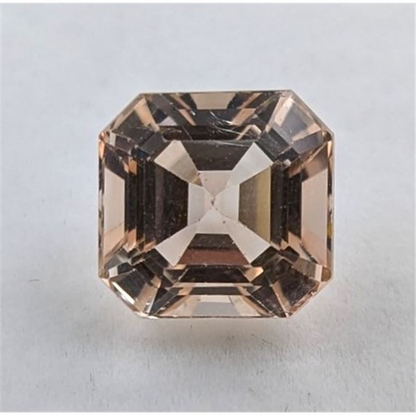 10.92 CT CERTIFIED IMPERIAL TOPAZ GEMSTONE UNTREATED ($6,500 APPRAISAL)