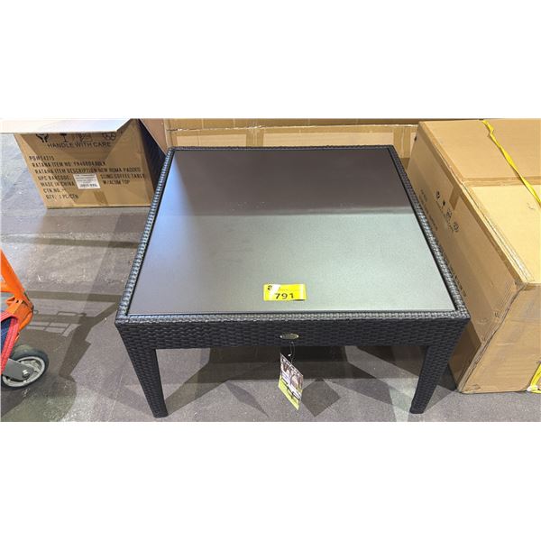 *NEW* *DISPLAY* RATANA CRYSTAL RIVER COFFEE TABLE WITH ALUM TOP