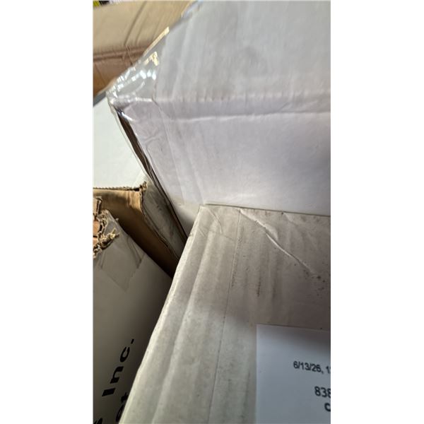 *NEW* BOX OF BIODEGRADABLE FLOSS PICKS