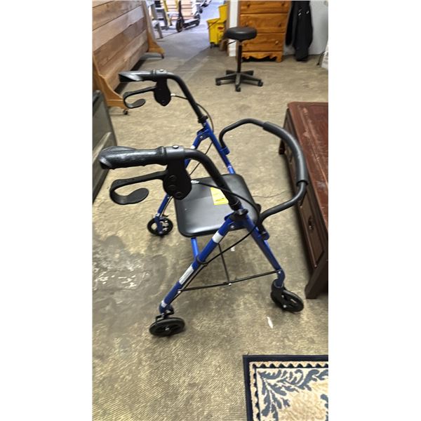 FOLDING WALKER WITH SEAT