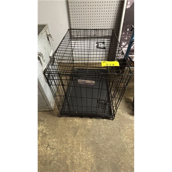 FOLDABLE METAL WIRE PET CRATE: 30 D X 19 W X 21 T