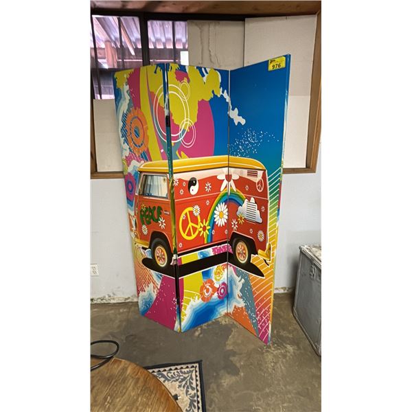VIBRANT GRAPHIC ROOM DIVIDER