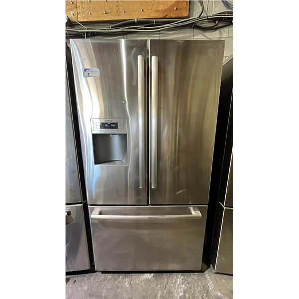 BOSCH 36" WIDE STAINLESS STEEL FRENCH DOOR FRIDGE WITH BOTTOM FREEZER DRAWER