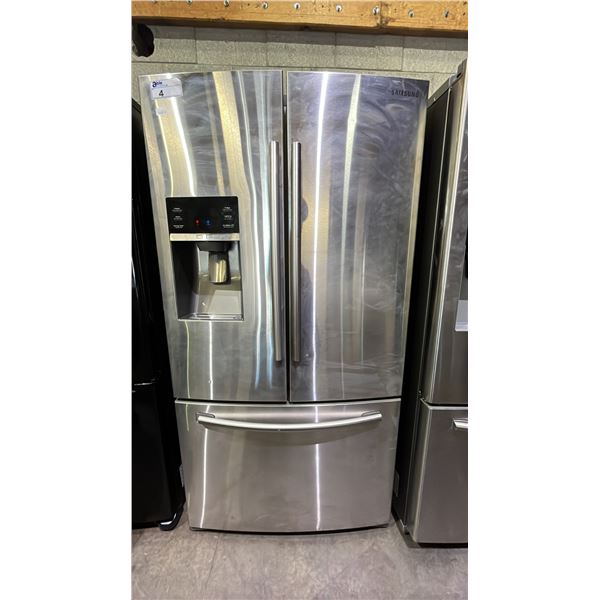 SAMSUNG 36" WIDE STAINLESS STEEL FRENCH DOOR FRIDGE WITH BOTTOM FREEZER DRAWER