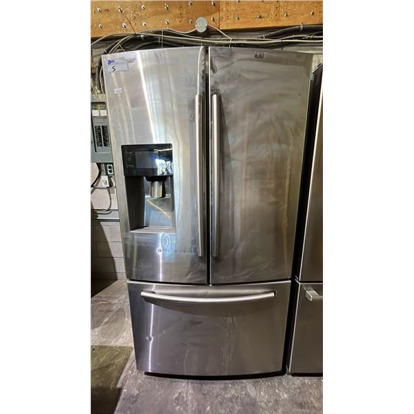 SAMSUNG 36" WIDE STAINLESS STEEL FRENCH DOOR FRIDGE WITH BOTTOM FREEZER DRAWER