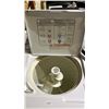 Image 2 : GE COMMERCIAL QUALITY TOP LOAD WASHING MACHINE