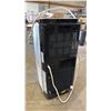 Image 2 : GREE 8,000 BTU PORTABLE AIR CONDITIONER *NO HOSE, NO REMOTE, WHEEL ISSUES*