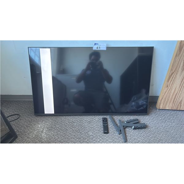 SAMSUNG 43" CRYSTAL UHD 4K TIZEN OS SMART TV WITH STAND & REMOTE *BLACK BAR ON LEFT SIDE OF SCREEN*