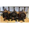 Image 2 : PINE 3-TIER WINE/LIQUEUR STORAGE RACK & (3) SMALL DECORATIVE WOOD BARRELS (CONDITION ISSUES)