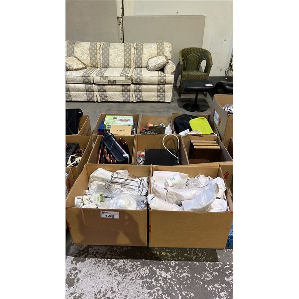 PALLET OF HOUSEHOLD ITEMS: DRINKING GLASSES, DVD PLAYER, VHS PLAYER & MORE *MUST TAKE ALL ON
