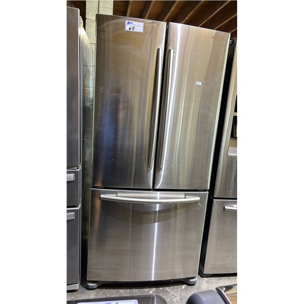 SAMSUNG 32" WIDE STAINLESS STEEL FRENCH DOOR FRIDGE WITH BOTTOM FREEZER DRAWER