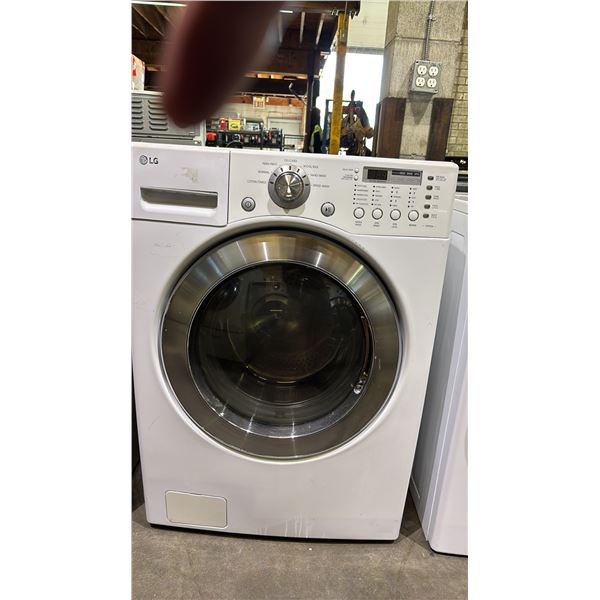 LG WHITE FRONT LOAD WASHING MACHINE