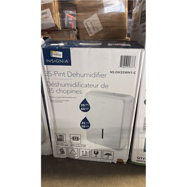 INSIGNIA 35-PINT DEHUMIDIFIER - IN BOX - *WORKING CONDITION UNKNOWN/MAY BE MISSING PARTS AND OR