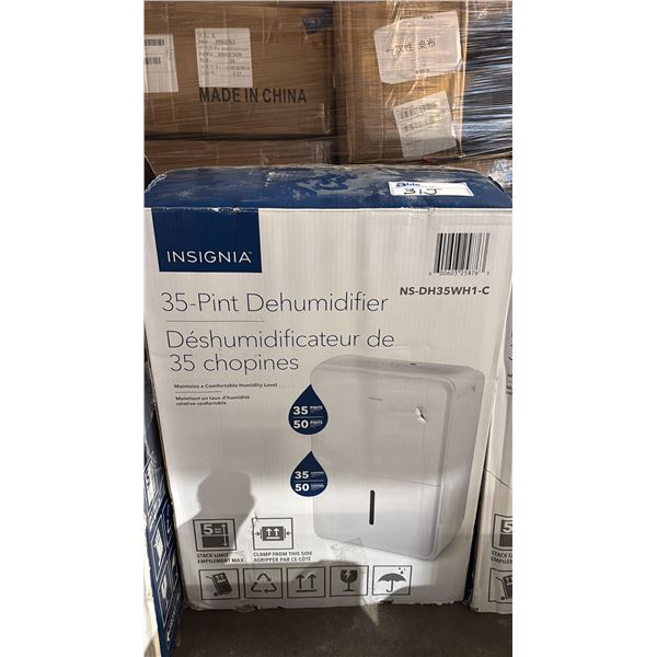 INSIGNIA 35-PINT DEHUMIDIFIER - IN BOX - *WORKING CONDITION UNKNOWN/MAY BE MISSING PARTS AND OR