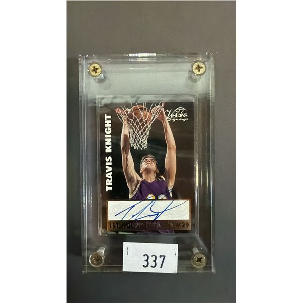 1997 THE SCORE BOARD AUTOGRAPHED TRAVIS KNIGHT BASKETBALL CARD