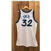 Image 3 : AUTOGRAPHED ORLANDO MAGIC SHAQUILLE O'NEAL JERSEY SIZE 54 BODY LENGTH +4