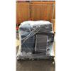 Image 1 : PALLET OF ASSORTED LUGGAGE *WORKING CONDITION UNKNOWN/MAY BE MISSING MISSING PARTS & OR PIECES/MUST