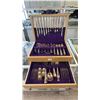 Image 1 : ROGERS NOBILITY WINDSONG SILVER PLATED CUTLERY SET WITH WOODEN CASE