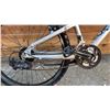 Image 4 : GARY FISHER TYRO 18-SPEED BICYCLE *SLIPPED CHAIN*