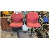 Image 1 : PAIR OF UPHOLSTERED TASK CHAIRS