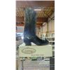 Image 1 : PAIR OF ALBERTA BOOTS BLACK LEATHER MEN'S COWBOY BOOTS: SIZE 10.5 EE