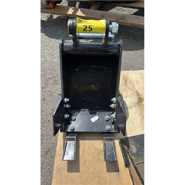 *NEW* AGROTK MINI EXCAVATOR 250MM-BUCKET-12EX-D10 ATTACHMENT