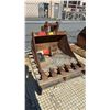 Image 1 : ACCURATE 34" EXCAVATOR BUCKET WITH TEETH BKT-HD-060-3-36H-PTL