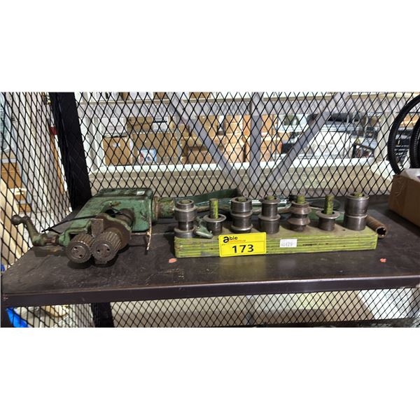 VINTAGE BROWN BOGGS NO. 44 TURNING MACHINE WITH ASSORTED ROLLERS
