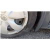 Image 22 : 2007 TOYOTA YARIS, 4 DOOR SEDAN, GREY, VIN JTDBT923771044867,