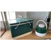 Image 4 : VINTAGE COLEMAN PICINIC COOLER AND WATER JUG