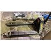 Image 1 : HYSTER ELECTRIC PALLET JACK *NO CHARGER*