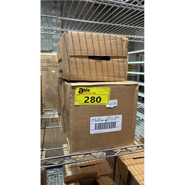 (4) BOXES OF VERSAPRO FAST DRY ROYAL BLUE SPRAY PAINT