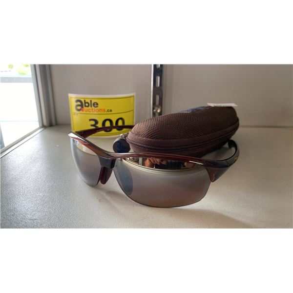 PAIR MAUI JIM SUNGLASSES WITH CASE