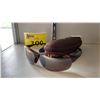 Image 1 : PAIR MAUI JIM SUNGLASSES WITH CASE