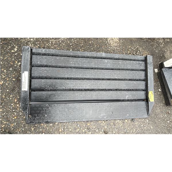 MULTI-PURPOSE WORK RAMP