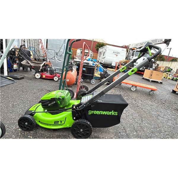 GREENWORKS PRO 80V 21" CORDLESS LAWN MOWER W/GRASS CATCHER BAG *NO BATTERIES/NO CHARGER/WORKING