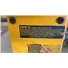 Image 4 : DEWALT METAL FOLDING SAWHORSE