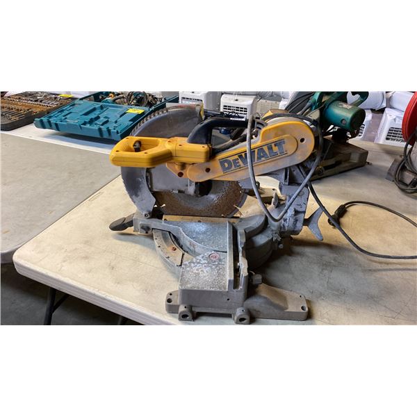 DEWALT DW716 COMPOUND MITER SAW