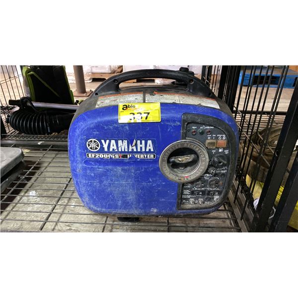 BLUE YAMAHA EF2000IS INVERTER GENERATOR WITH MAX OUTPUT 2000WATT