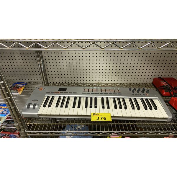OXYGEN 49 ELECTRONIC KEYBOARD *NO POWER CORD OR STAND*