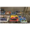 Image 4 : SHELF OF ASSTD. DIE-CAST VEHICLES: HOT WHEELS, JADA, MATCHBOX & MORE
