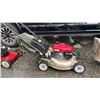 Image 1 : HONDA GAS POWERED LAWN MOWER ( WORKING CONDITION UNKNOWN)
