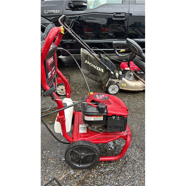 CRAFTSMAN GAS POWERED PRESSURE WASHER 2550 MAX PSI