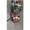 Image 2 : HONDA GC 160 GAS POWERED PRESSURE WASHER