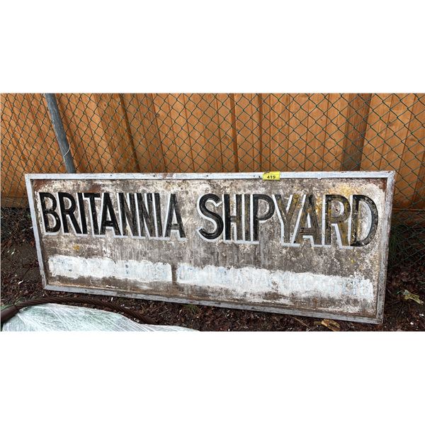 VINTAGE WOODEN BRITANNIA SHIPYARD SIGN BOARD