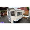 Image 6 : VANGUARD TRUCK CAMPER MODEL P-8RF WITH PROPANE HEATER (1 LEG BROKEN, ALL LEGS DETACHED,