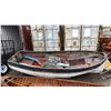 Image 1 : VINTAGE WOODEN BOAT 14FT LONG AND 5FT WIDE