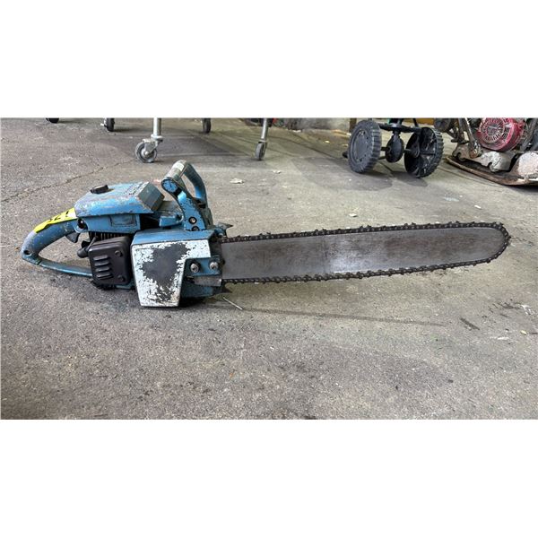 HOMELITE GAS POWERED CHAIN SAW